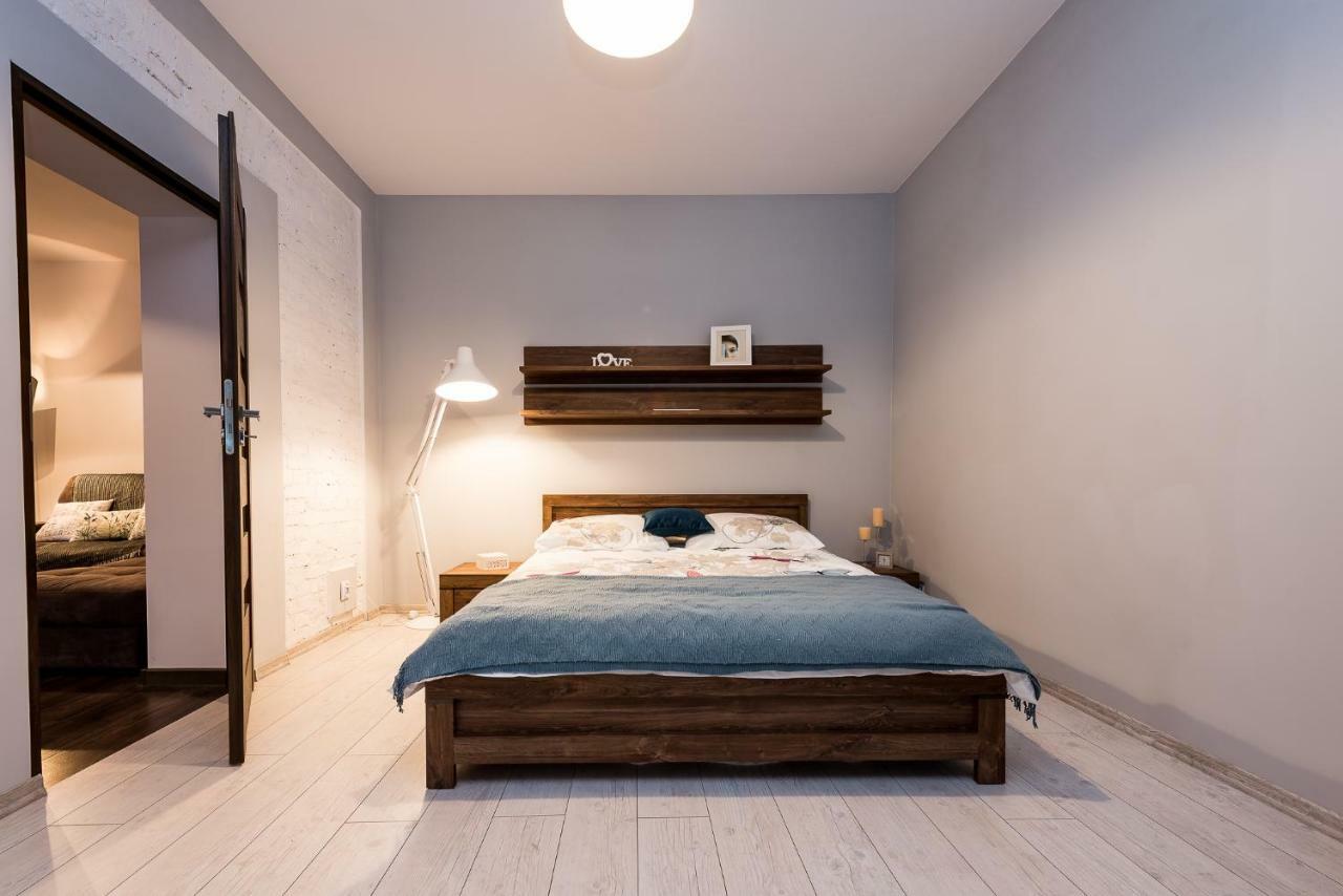 Stylowy Apartament カトヴィツェ エクステリア 写真